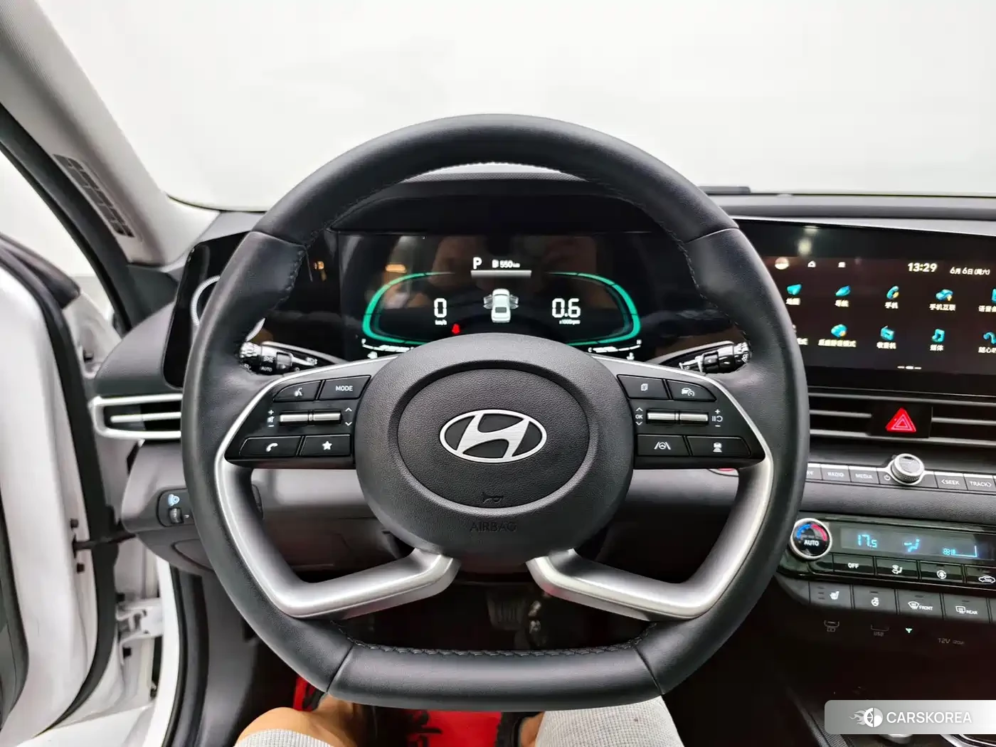 Hyundai Elantra id 4548145 из Китая 12