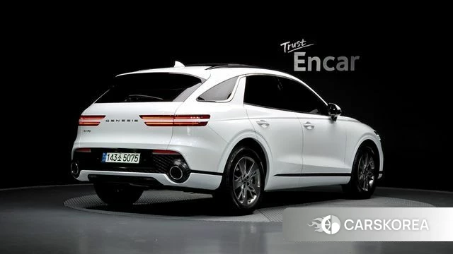 Genesis GV70 id 3884453 из Кореи 12