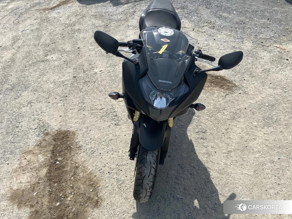 Проданный Honda CBR600F 2013 из Японии