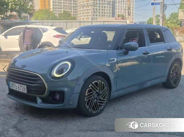 Mini Cooper Clubman 2022 Зеленый из Кореи, фото 2