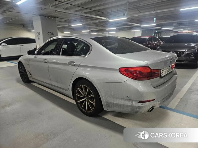 BMW 5 Series (G30) id 4310849 из Кореи 12
