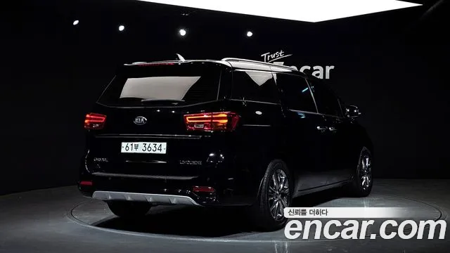 Kia The New Carnival id 2435137 из Кореи 12