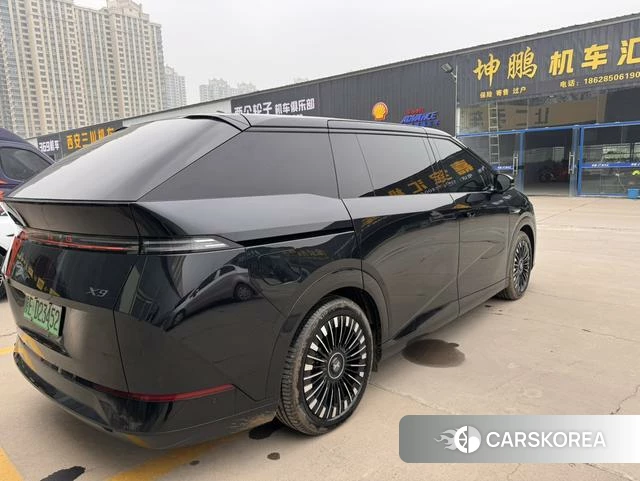 Xiaopeng Motors Xiaopeng X9 2025 Черный из Китая, фото 4