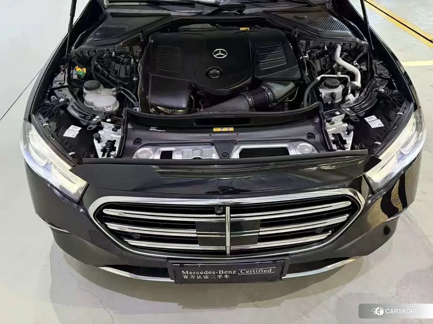 Mercedes-Benz E-class New Energy 2024 Черный из Китая, фото 2
