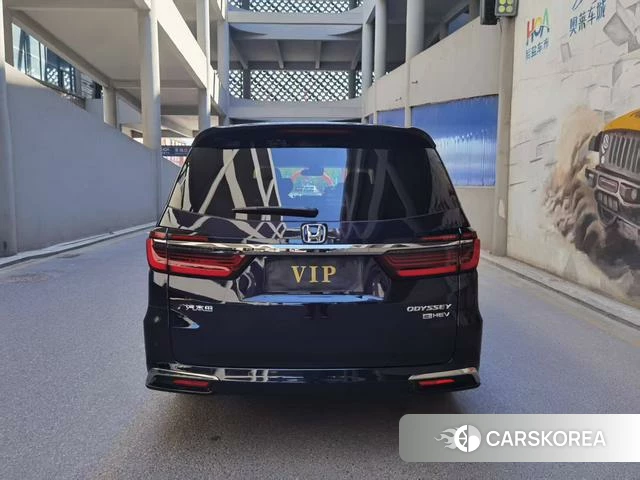 Honda Odyssey 2022 Синий из Китая, фото 2