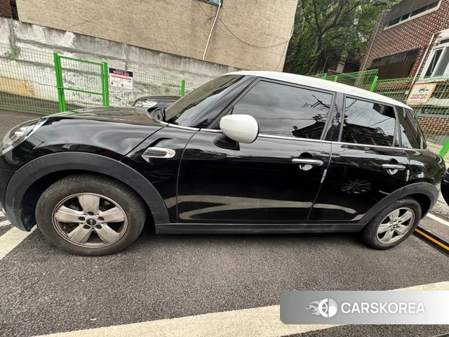 Mini Cooper 2020 Черный двухцветный из Кореи, фото 2