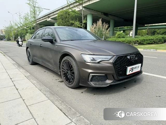 Audi A6L PHEV 2022 Черный из Китая, фото 4