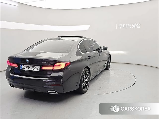 BMW 5 Series (G30) id 4769119 из Кореи 12