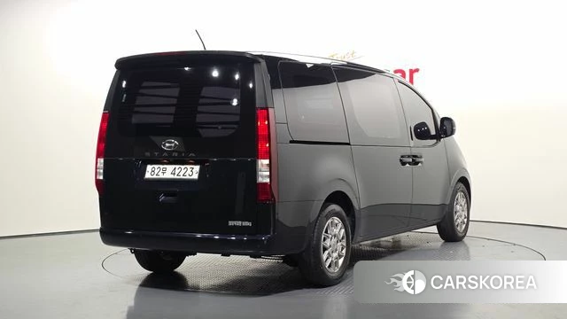 Hyundai Staria id 4350421 из Кореи 12