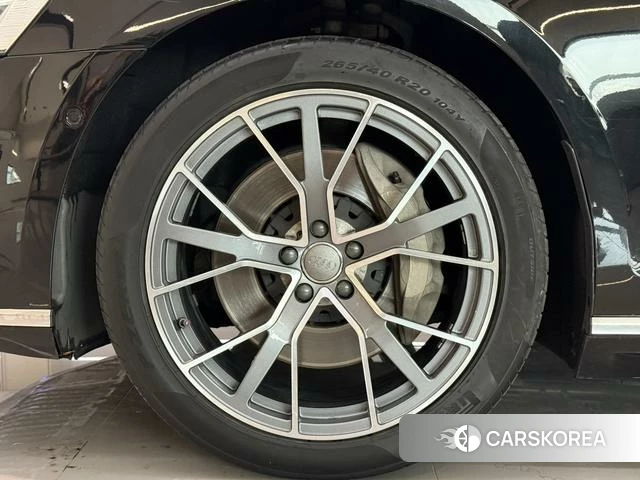 Audi A8 id 4240809 из Китая 8