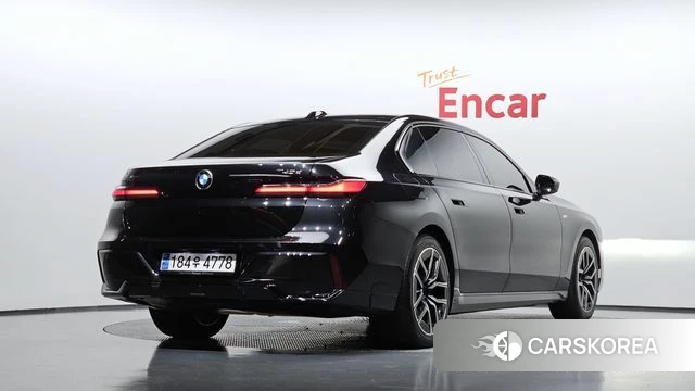 BMW 7 Series (G70) id 4480673 из Кореи 12
