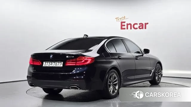 BMW 5 Series (G30) id 2995117 из Кореи 12