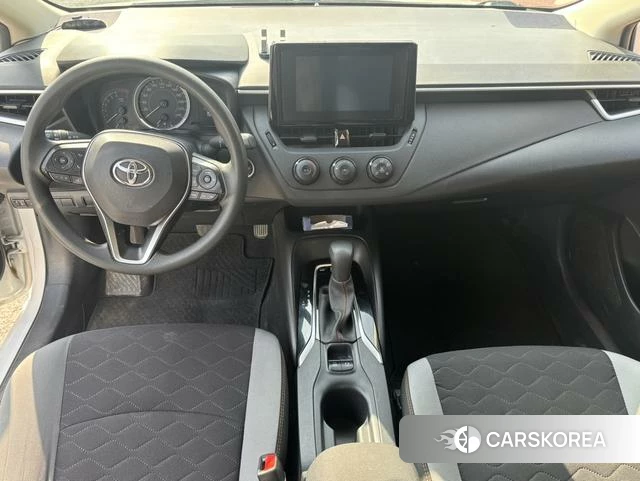 Toyota Corolla 2023 Белый из Китая, фото 2