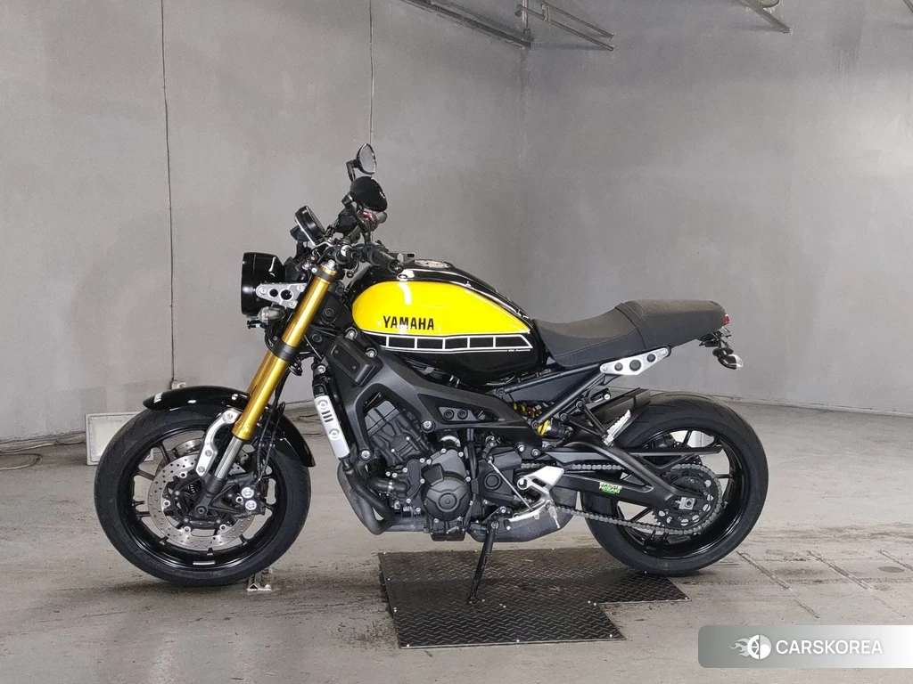 Проданный Yamaha XSR900 2016 из Японии