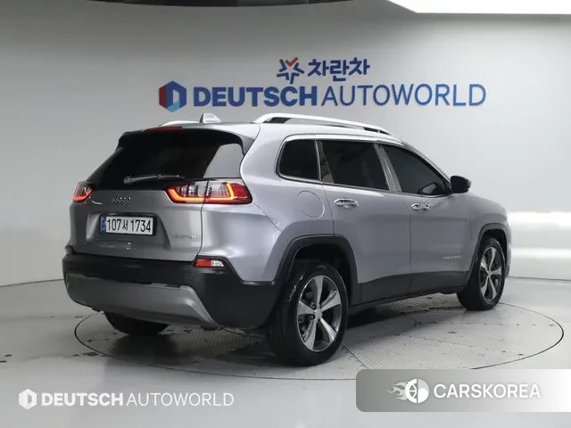 Jeep Cherokee (KL) id 3343584 из Кореи 12