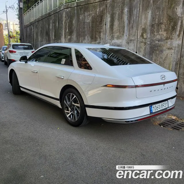 Hyundai Grandeur (GN7) id 2684309 из Кореи 12