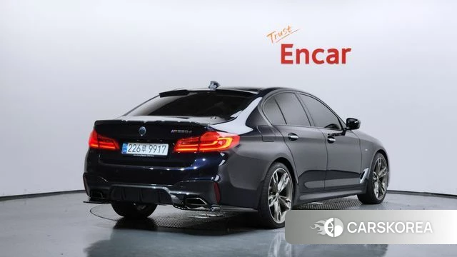 BMW 5 Series (G30) id 4642817 из Кореи 12