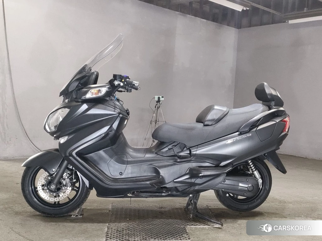 Проданный Suzuki SKYWAVE 650LX 2017 из Японии