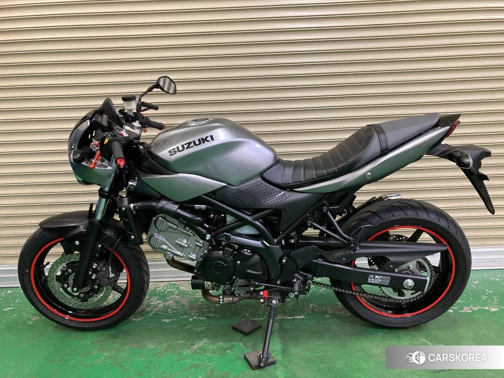 Проданный Suzuki SV650X 2018 из Японии