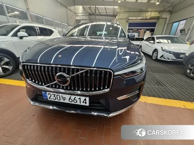 Volvo XC60 second Generation 2024 Синий из Кореи, фото 2