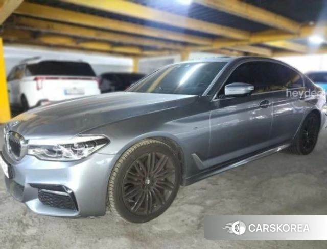 BMW 5 Series (G30) 2018 Серый из Кореи, фото 2