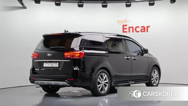 Kia The New Carnival id 3013892 из Кореи 12