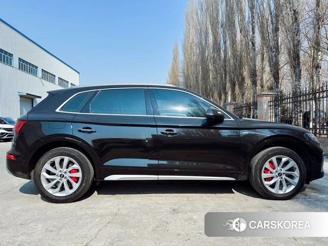 Audi Q5L id 4263363 из Китая 12