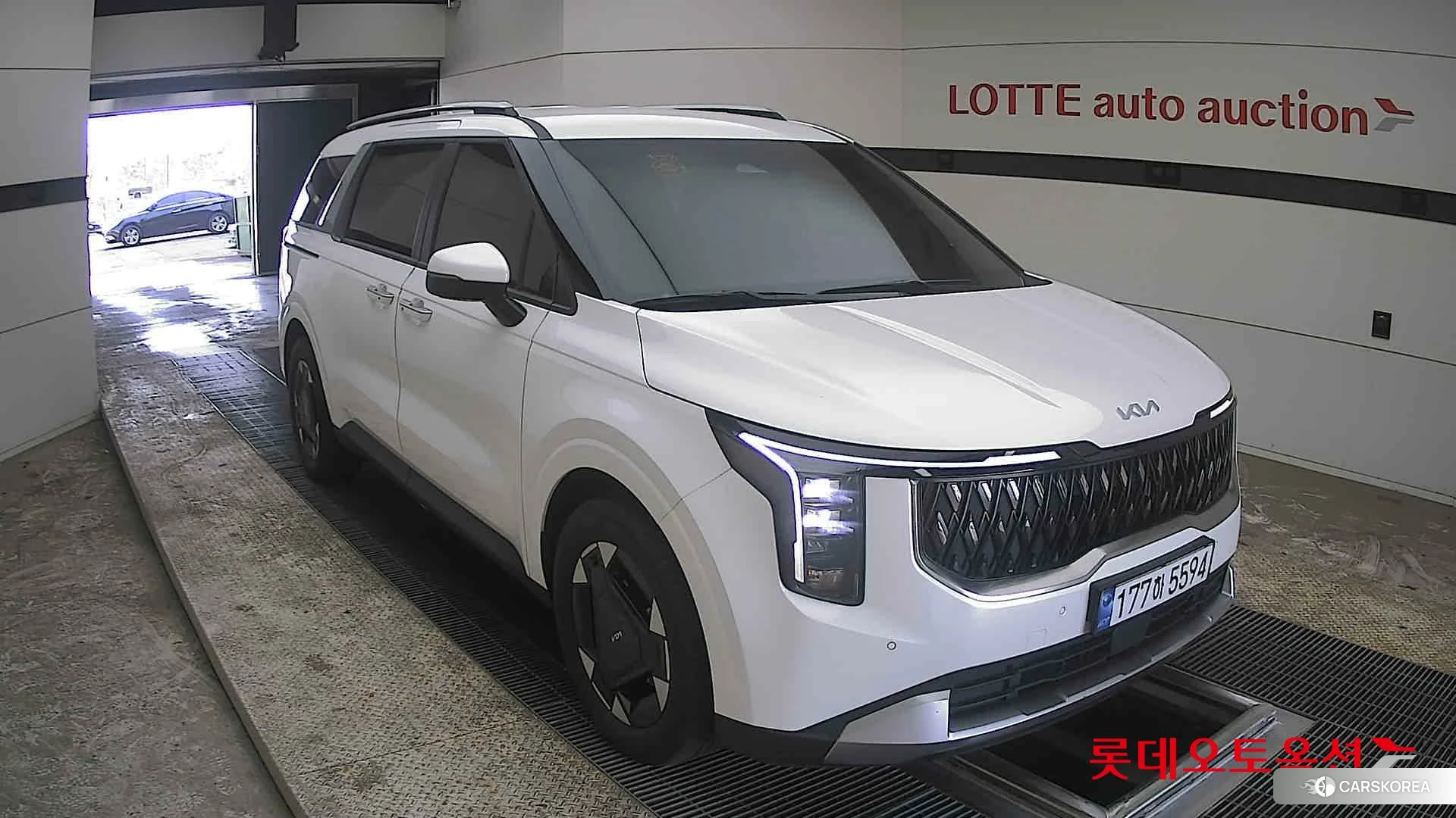 Kia Carnival Hybrid id 3882127 из Кореи 12