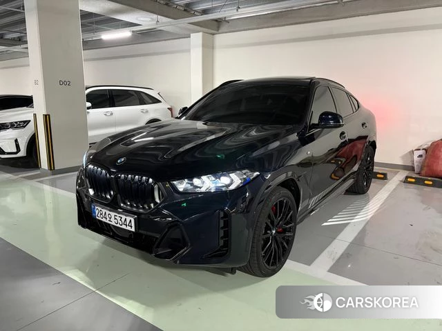 BMW X6 (G06) 2025 Черный из Кореи, фото 4