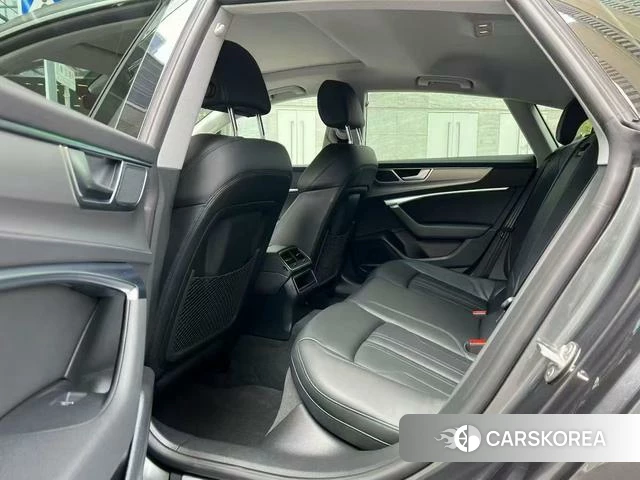 Audi A7 2021 Темно-серый из Китая, фото 2