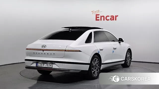 Hyundai Grandeur Hybrid (GN7) id 3310664 из Кореи 12