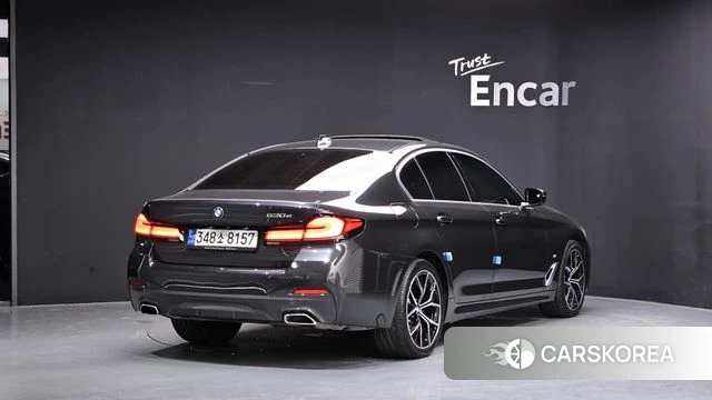 BMW 5 Series (G30) id 4593320 из Кореи 12