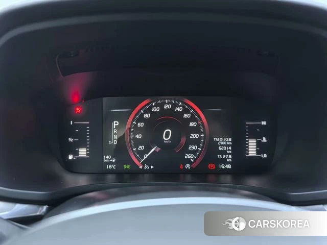 Volvo S60 2021 Белый из Китая, фото 2