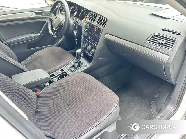 Volkswagen Golf id 4211472 из Китая 10