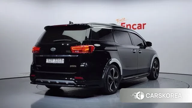 Kia The New Carnival id 3024701 из Кореи 12