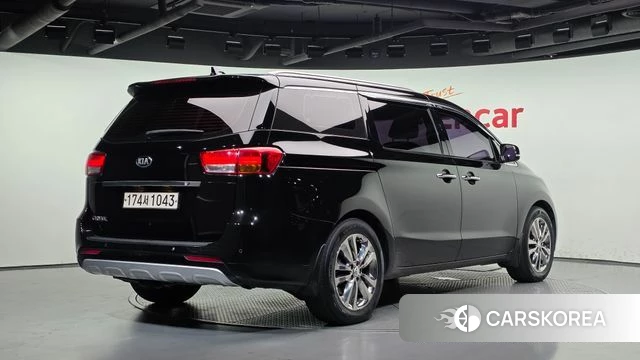 Kia All New Carnival id 4907716 из Кореи 12