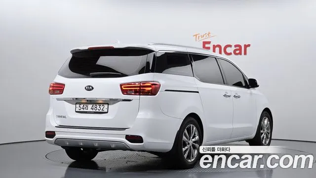 Kia The New Carnival id 2797639 из Кореи 12