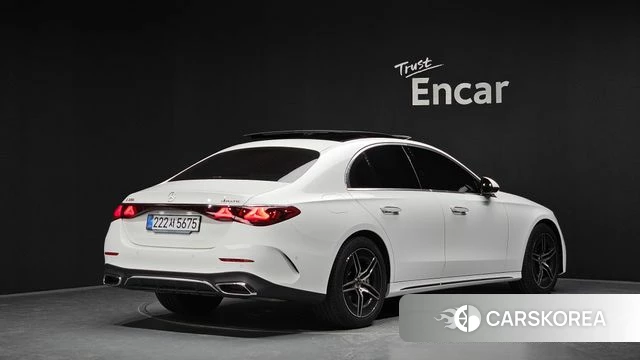 Mercedes-Benz E-Class W214 id 4639773 из Кореи 12