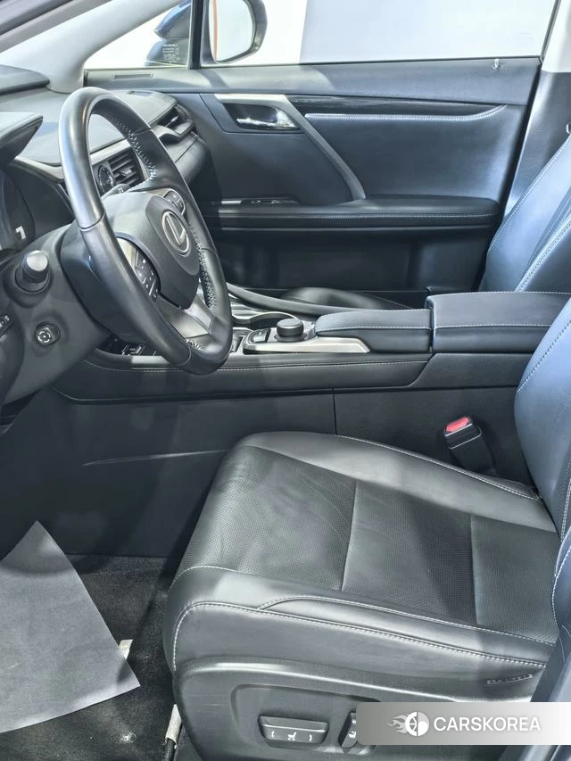 Lexus RX id 4208749 из Китая 12