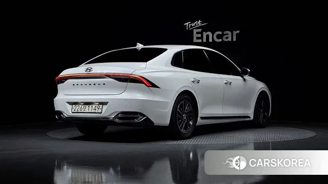 Hyundai The New Grandeur IG id 3607778 из Кореи 12