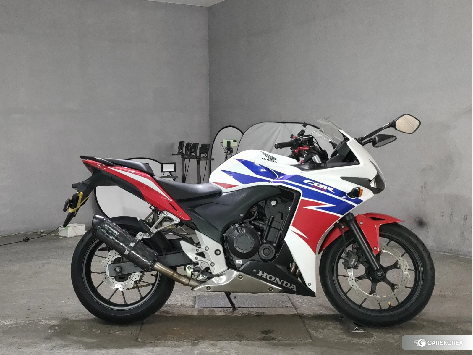 Проданный Honda CBR400R id 3947439 из Японии, фото 3