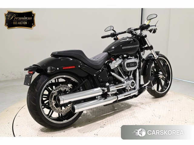 Проданный Harley-Davidson Softail Breakout FXBRS1868 2019 из Японии