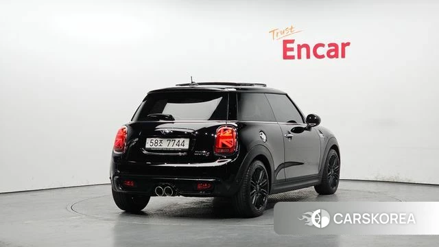 Mini Cooper S id 3829323 из Кореи 12
