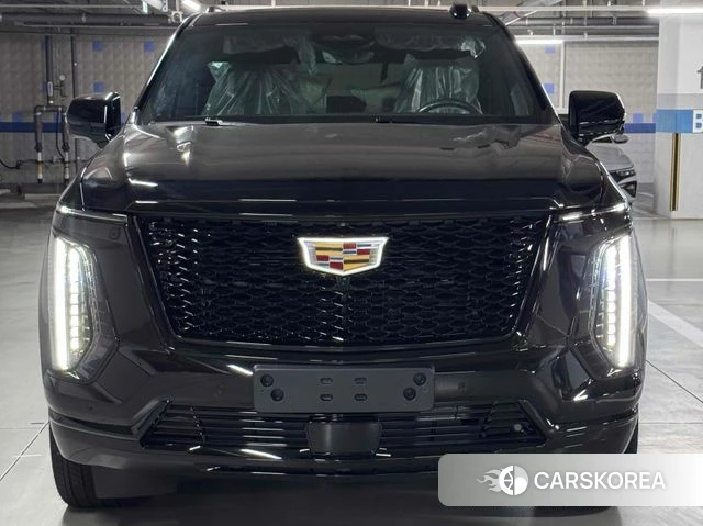 Cadillac Escalade 5th Generation 2026 Черный из Кореи, фото 2