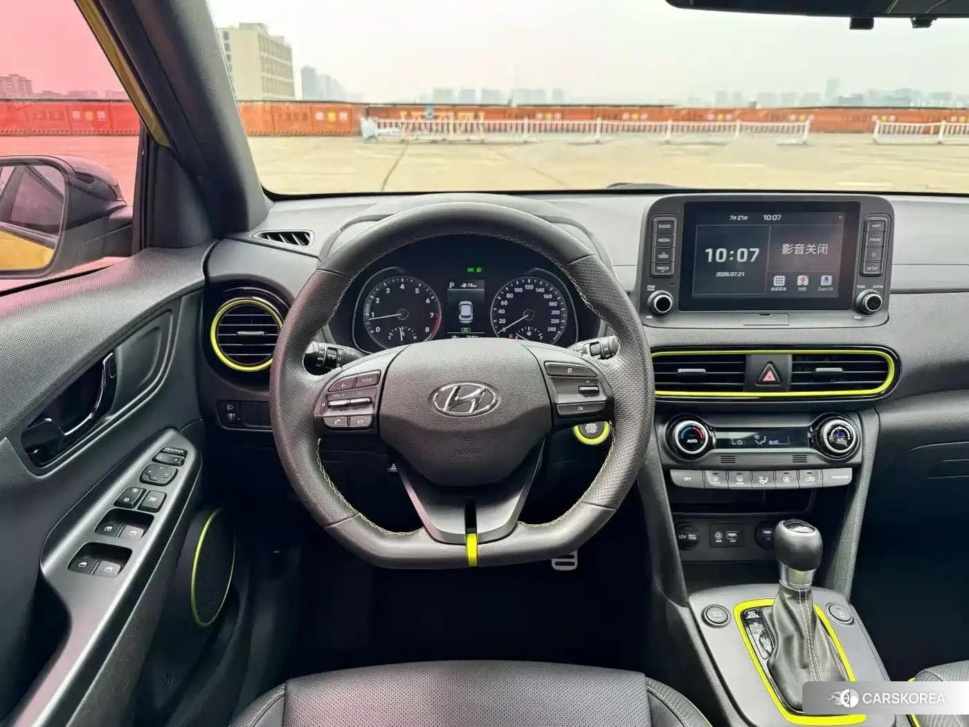 Hyundai ENCINO 2018 Yellow/orange из Китая, фото 2