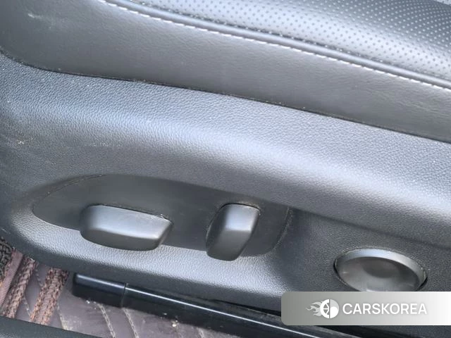 Cadillac CT5 id 4182608 из Китая 12
