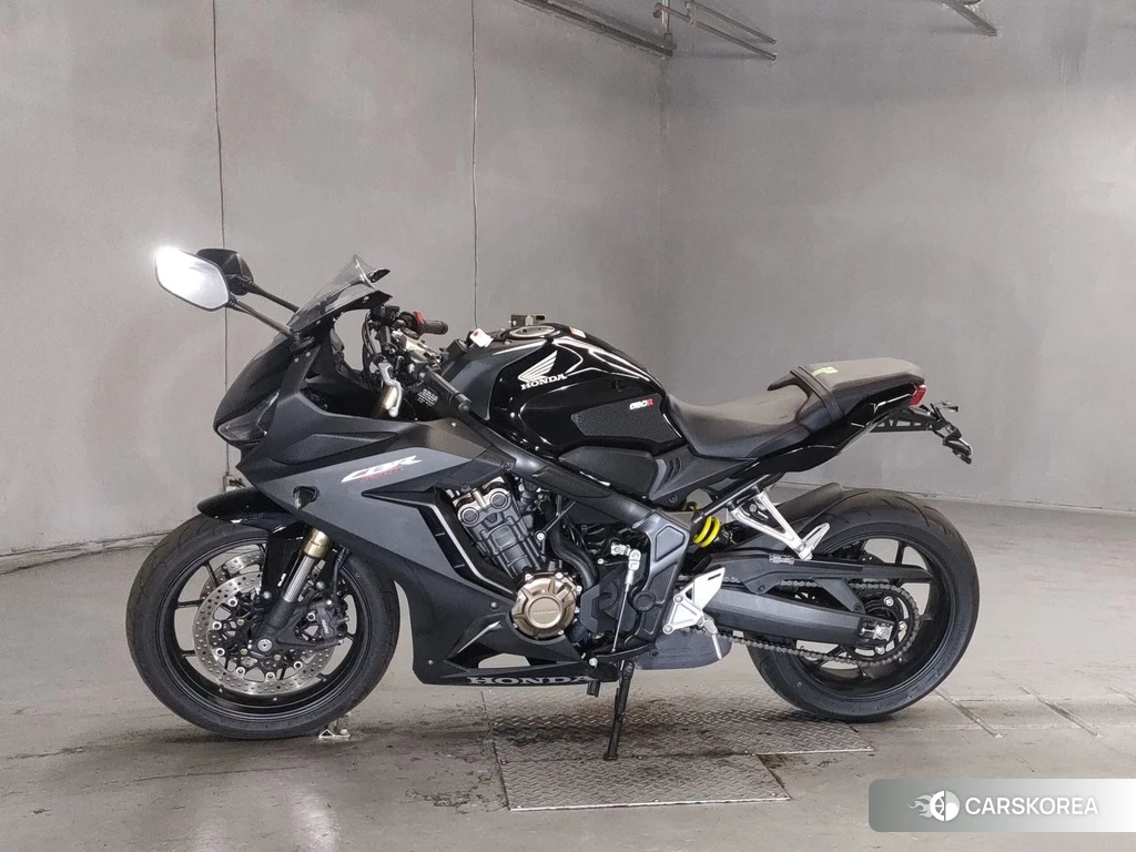 Проданный Honda CBR650R 2022 из Японии, фото 2