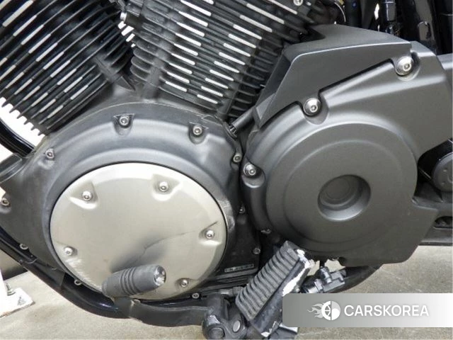 Engine photo
