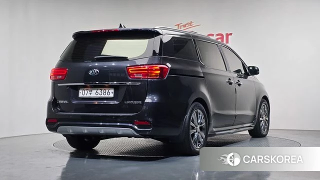 Kia The New Carnival id 4339613 из Кореи 12