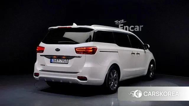 Kia The New Carnival id 3336618 из Кореи 12